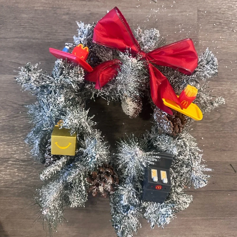 NWT McDonald’s ornaments Inspired 12in Christmas Wreath